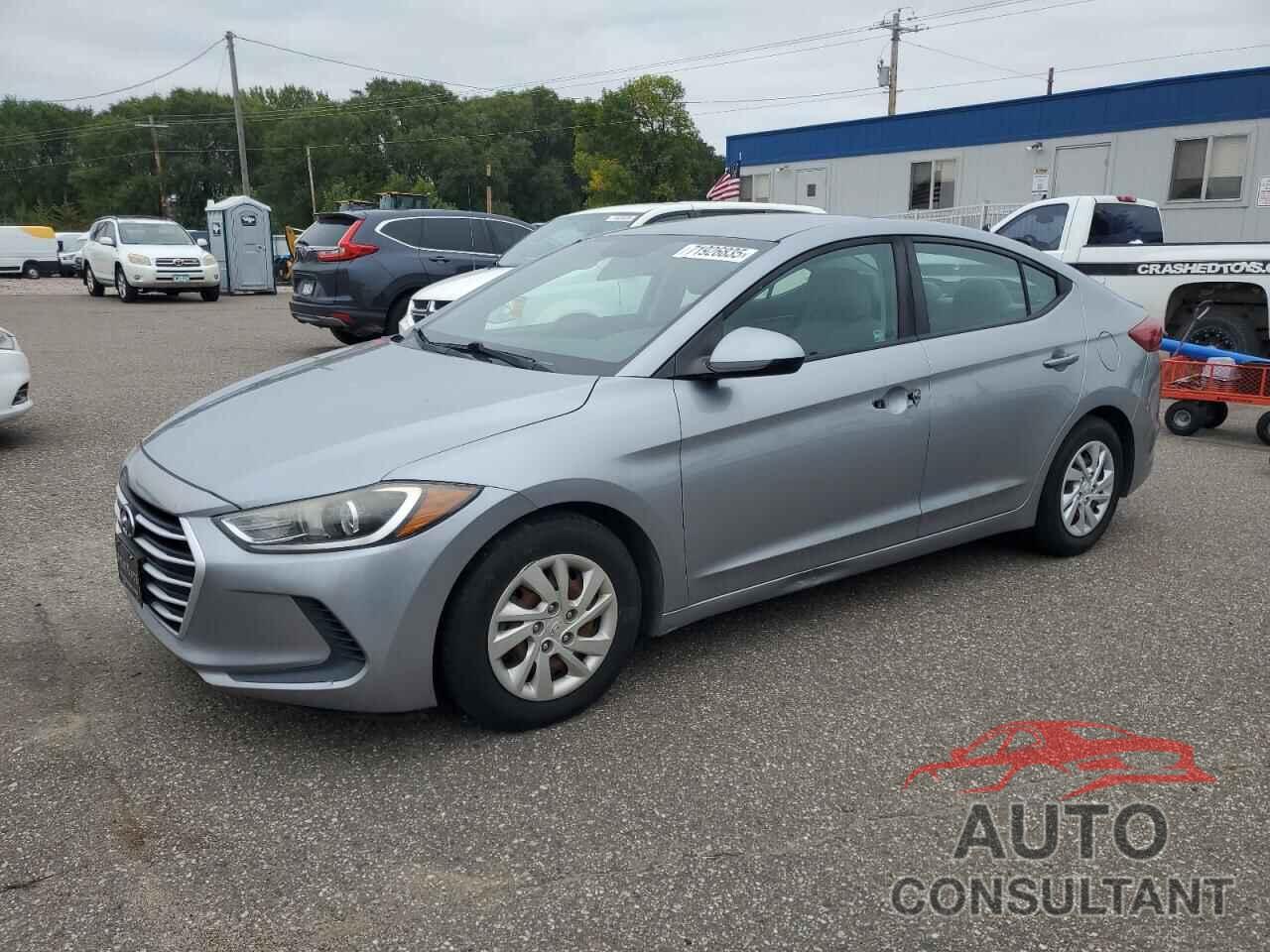 HYUNDAI ELANTRA 2017 - 5NPD74LF5HH182863
