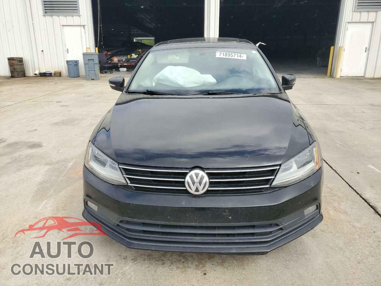 VOLKSWAGEN JETTA 2017 - 3VWL17AJ5HM212814