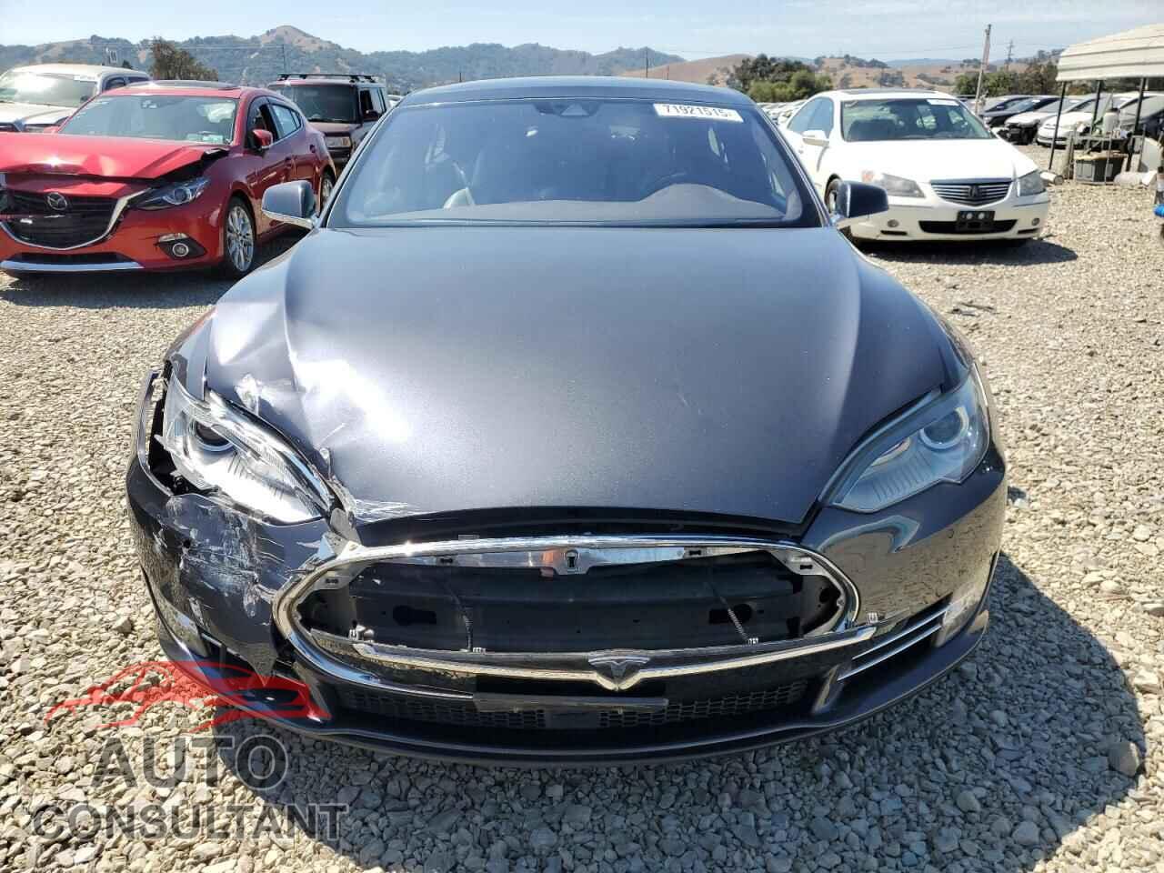 TESLA MODEL S 2016 - 5YJSA1E27GF122291
