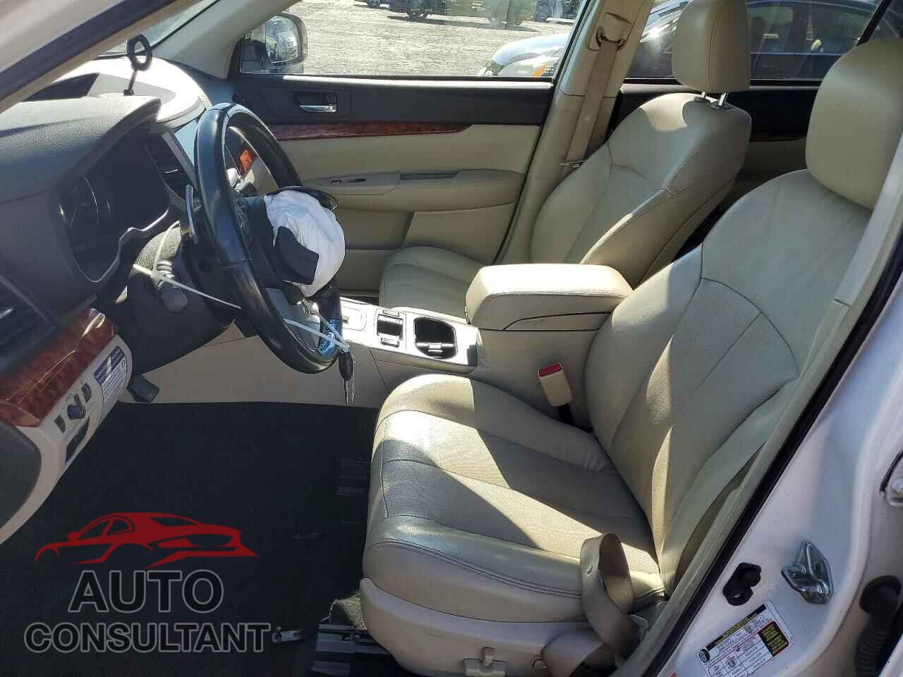 SUBARU OUTBACK 2011 - 4S4BRBLC2B3313659