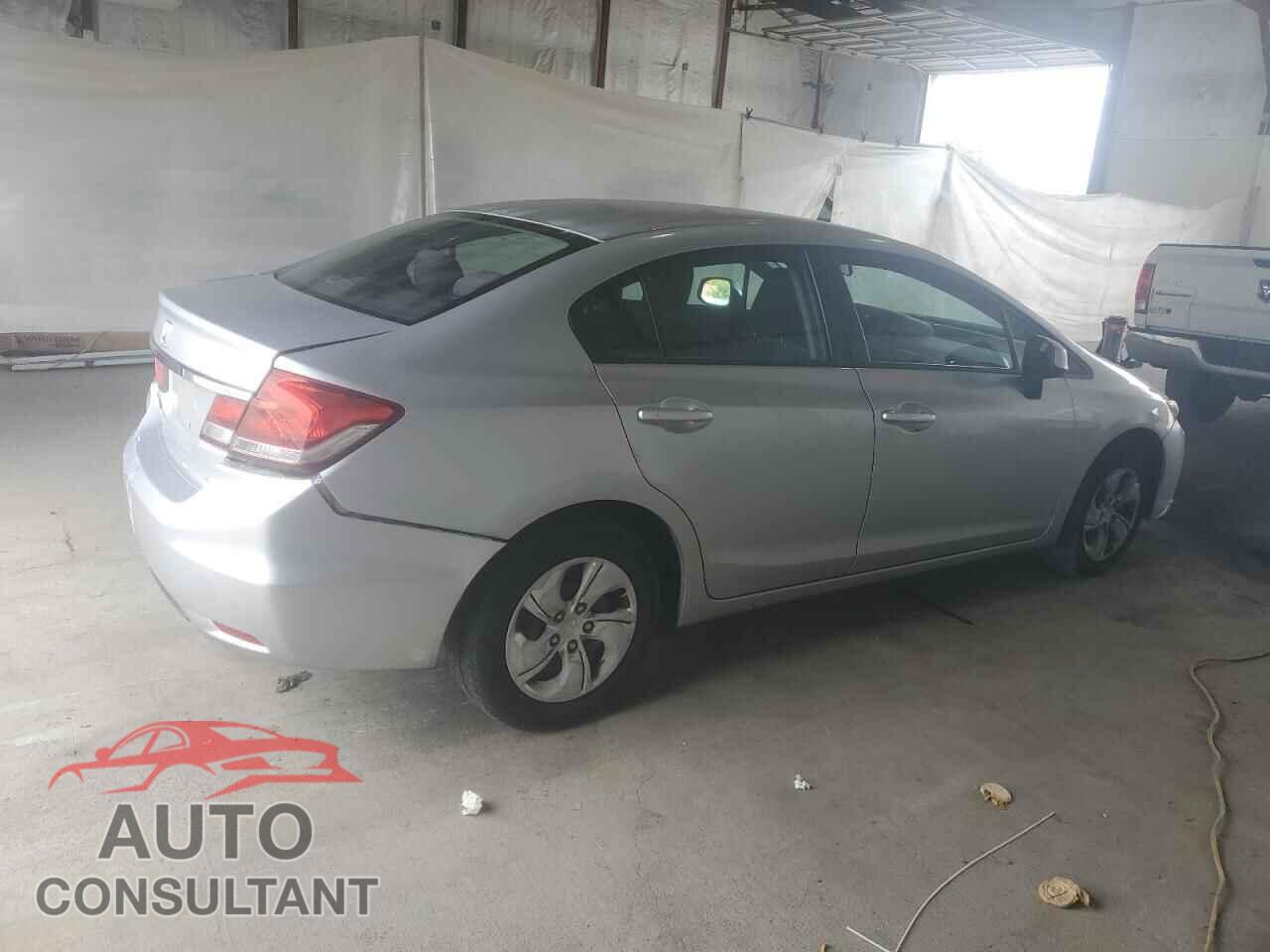 HONDA CIVIC 2013 - 2HGFB2F54DH589799