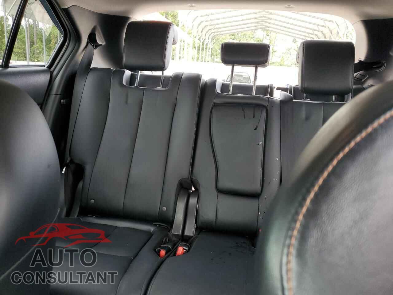 MITSUBISHI ECLIPSE 2018 - JA4AT5AA6JZ042082