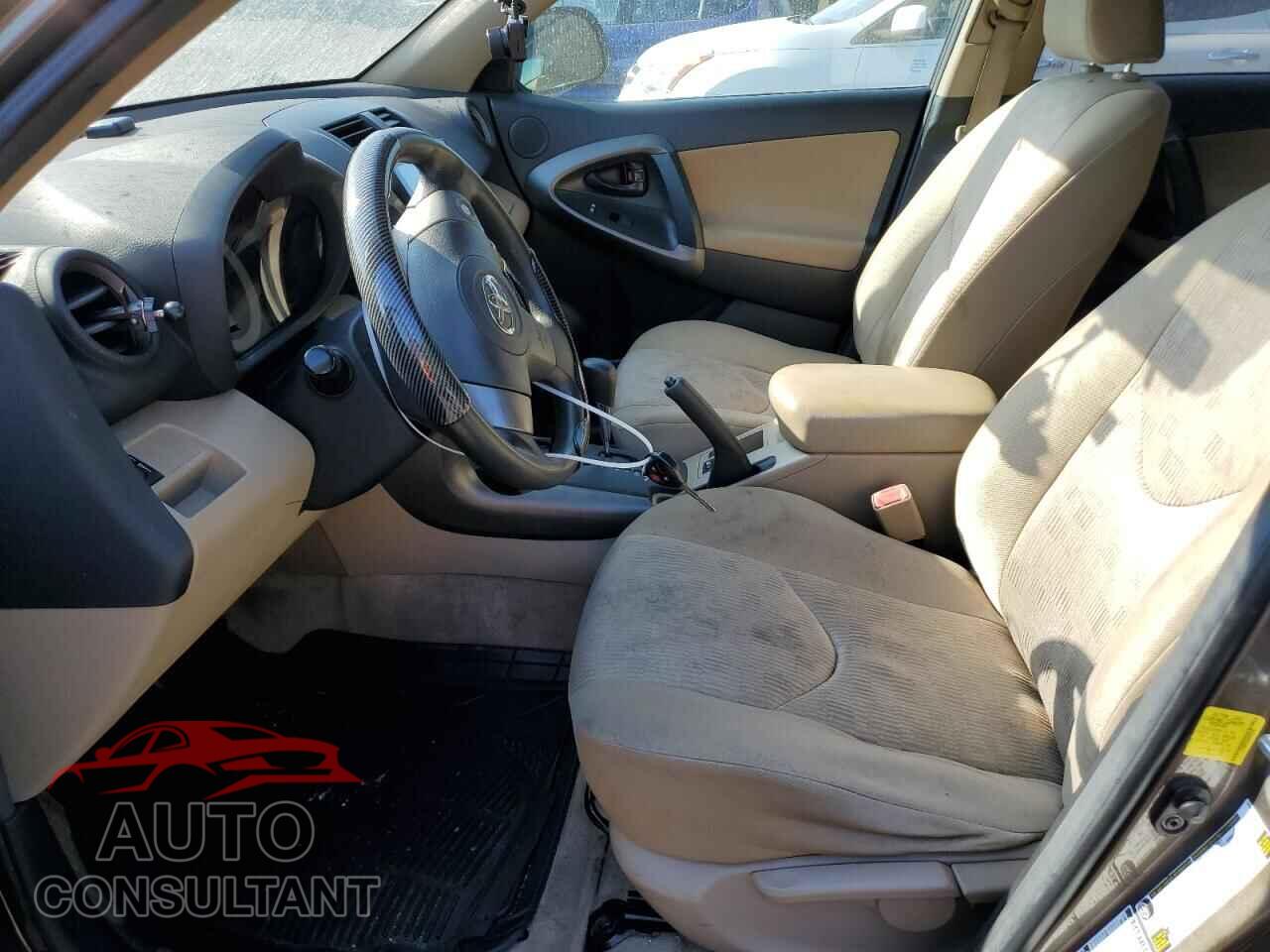 TOYOTA RAV4 2011 - 2T3BF4DV4BW162166