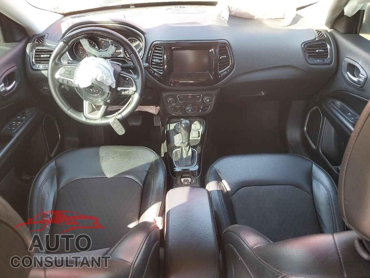 JEEP COMPASS 2018 - 3C4NJDBB2JT479065