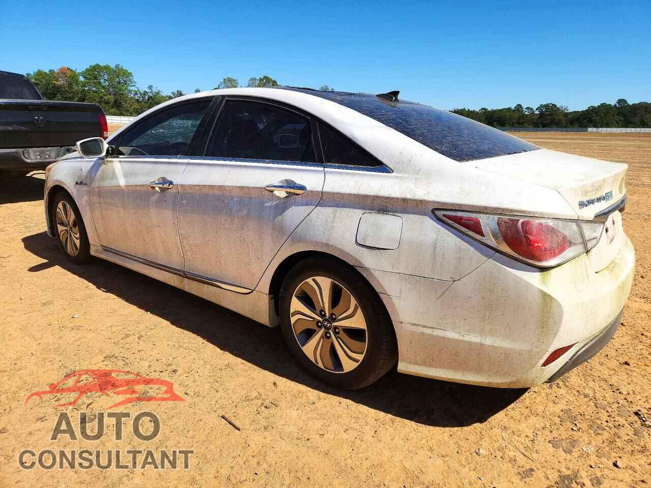 HYUNDAI SONATA 2013 - KMHEC4A46DA082379