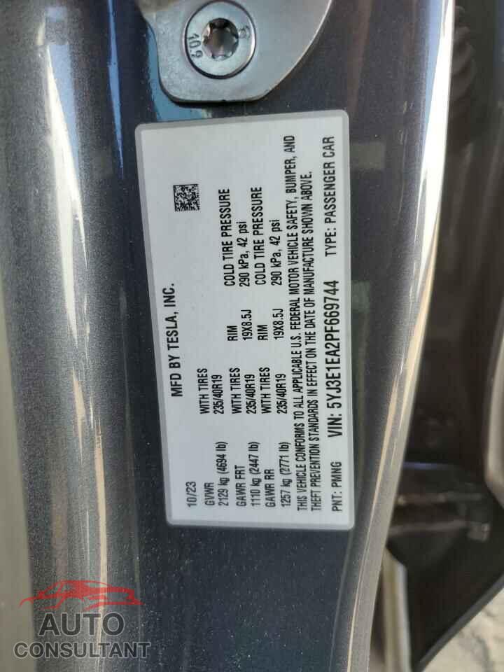 TESLA MODEL 3 2023 - 5YJ3E1EA2PF669744