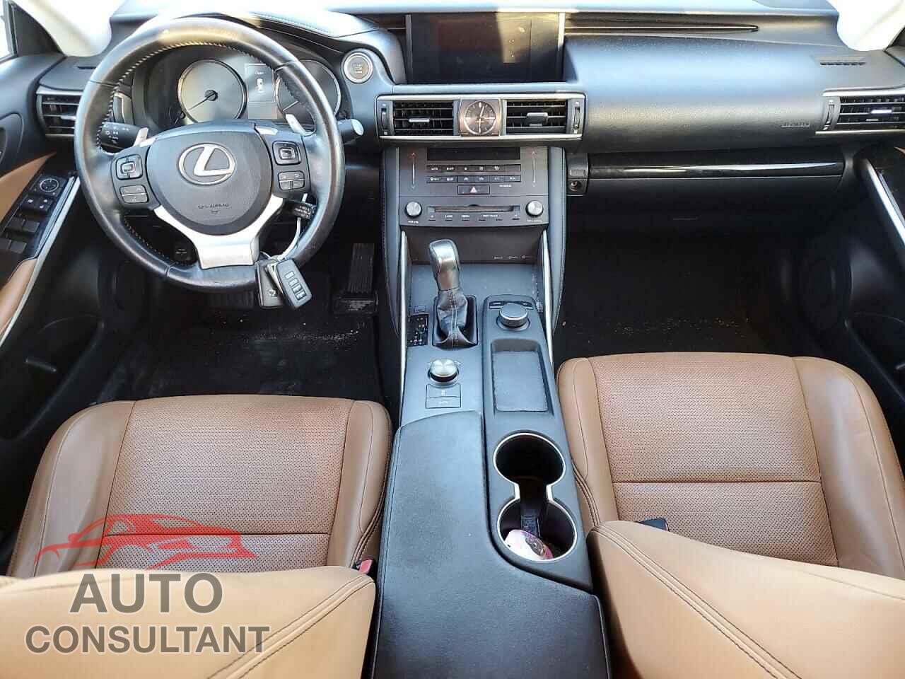 LEXUS IS 2019 - JTHBA1D26K5084997