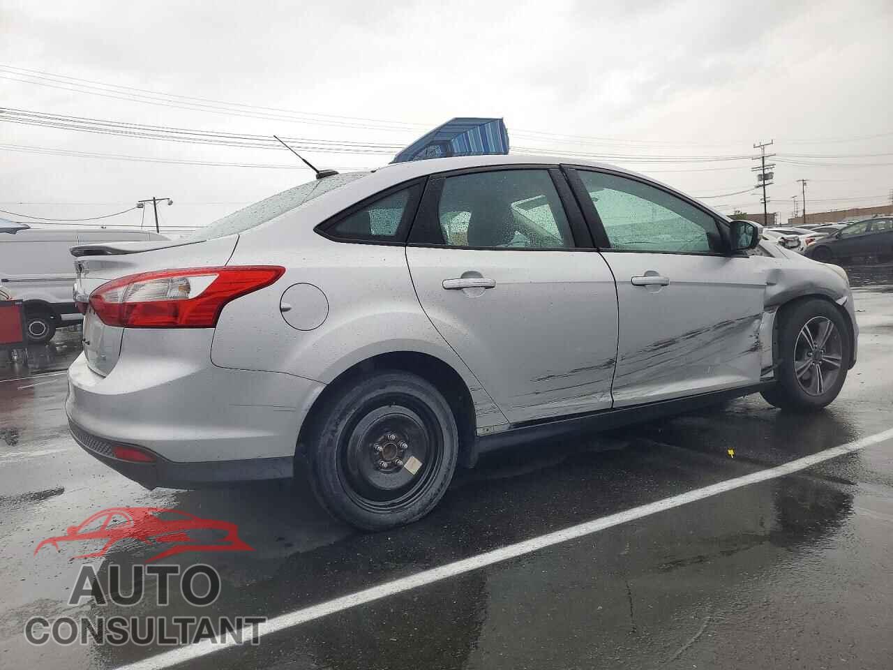 FORD FOCUS 2014 - 1FADP3F22EL342326