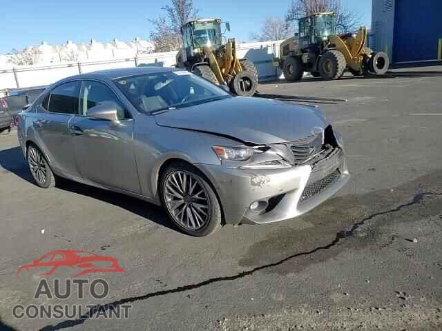 LEXUS IS 2015 - JTHBF1D2XF5051864