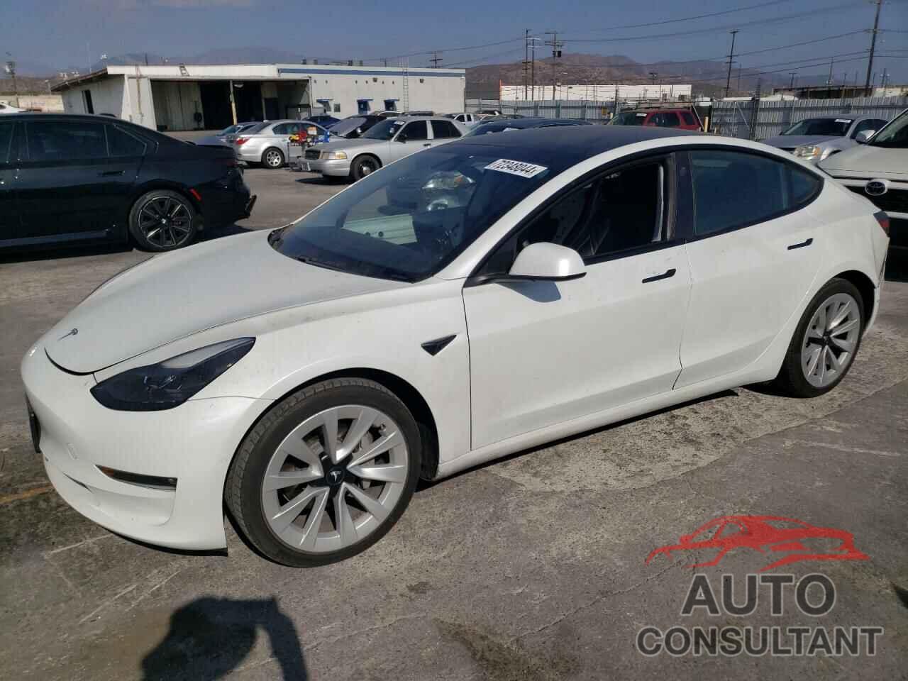 TESLA MODEL 3 2021 - 5YJ3E1EB6MF877453