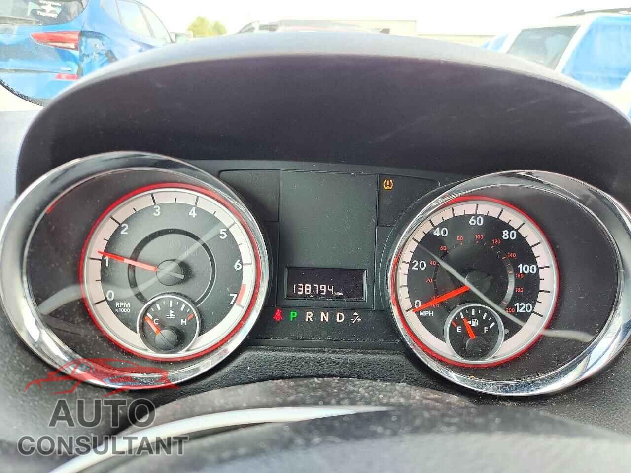 DODGE CARAVAN 2013 - 2C4RDGBG7DR616868