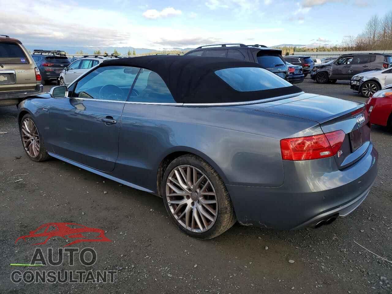 AUDI S5/RS5 2015 - WAUCGAFH3FN003687