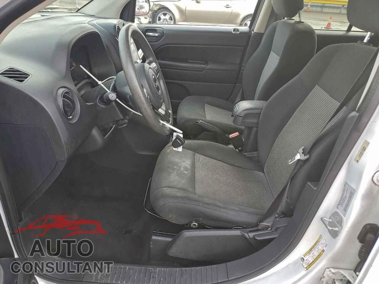 JEEP COMPASS 2015 - 1C4NJCBAXFD208866