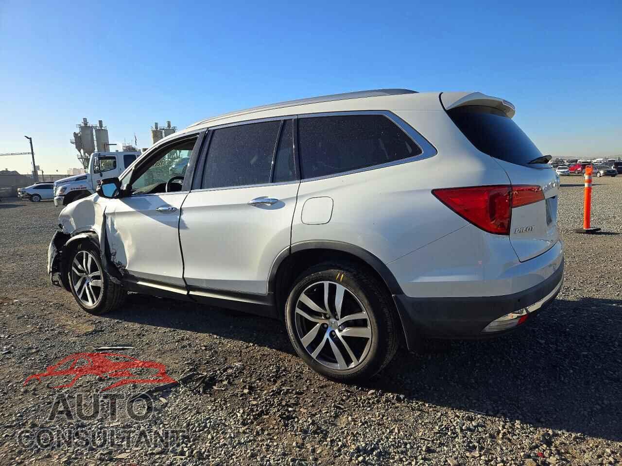 HONDA PILOT 2016 - 5FNYF6H99GB098965
