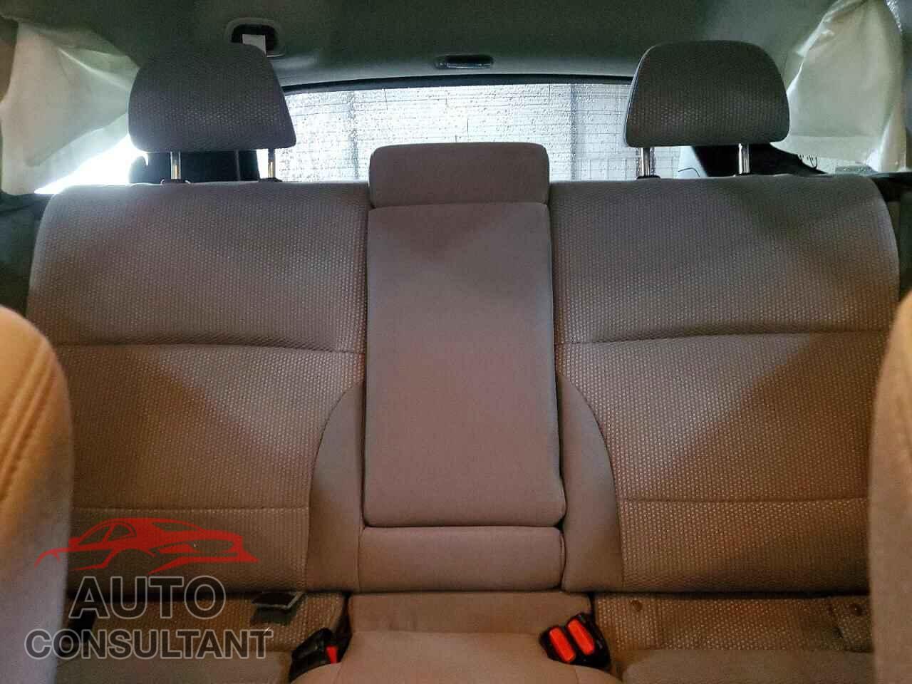 SUBARU OUTBACK 2018 - 4S4BSAFC2J3218432