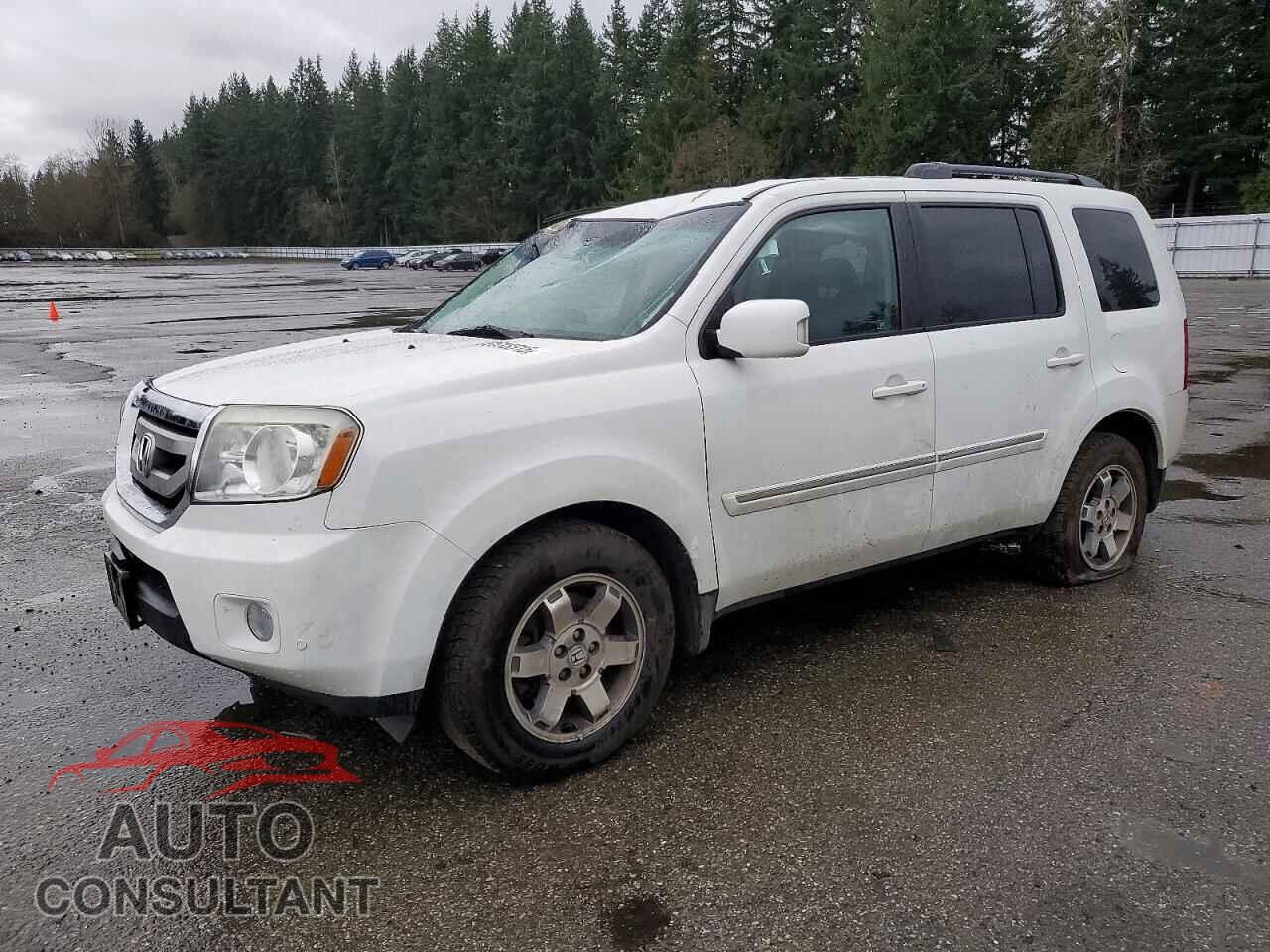 HONDA PILOT 2011 - 5FNYF4H96BB084180