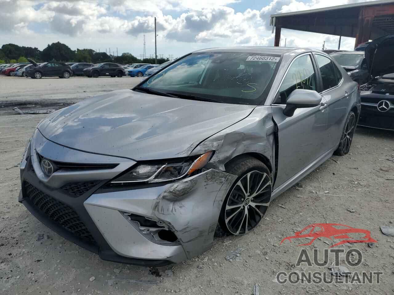 TOYOTA CAMRY 2020 - 4T1G11AK0LU511458