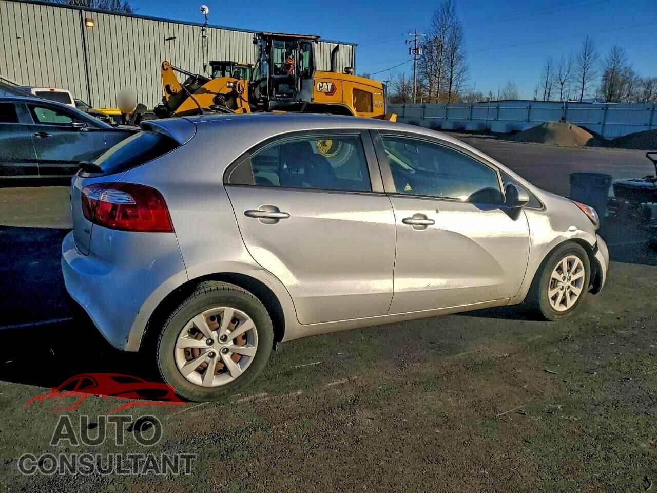 KIA RIO 2015 - KNADM5A32F6441207