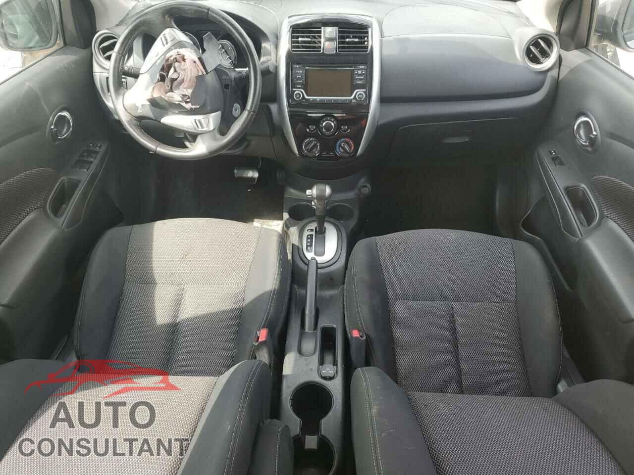 NISSAN VERSA 2017 - 3N1CN7AP3HL804703