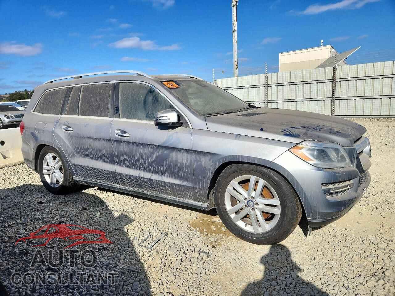MERCEDES-BENZ GL-CLASS 2014 - 4JGDF2EE5EA332027