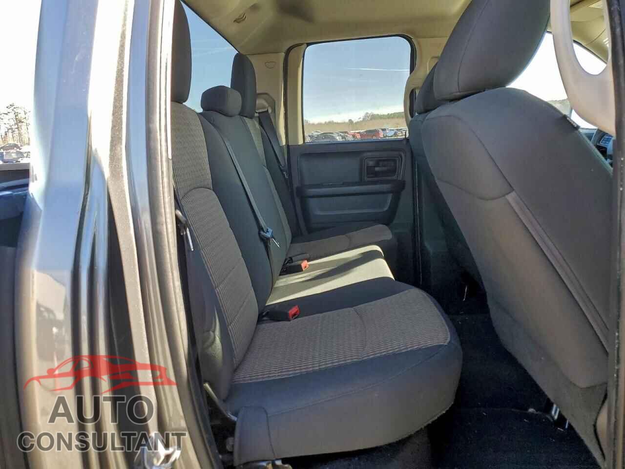 DODGE RAM 1500 2012 - 1C6RD7FT4CS252341