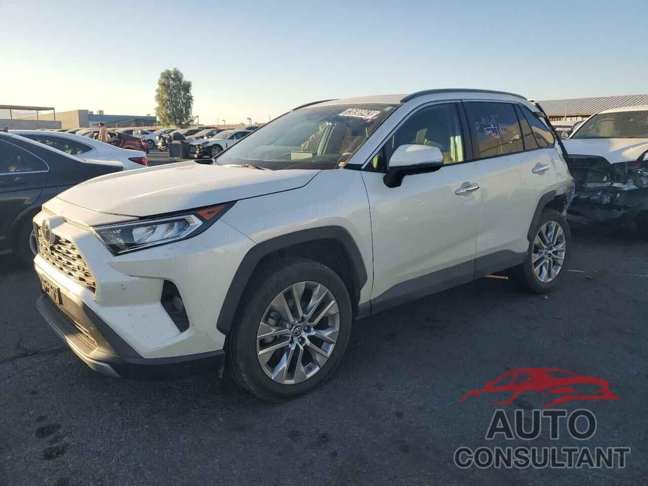 TOYOTA RAV4 2019 - 2T3N1RFV3KW060766