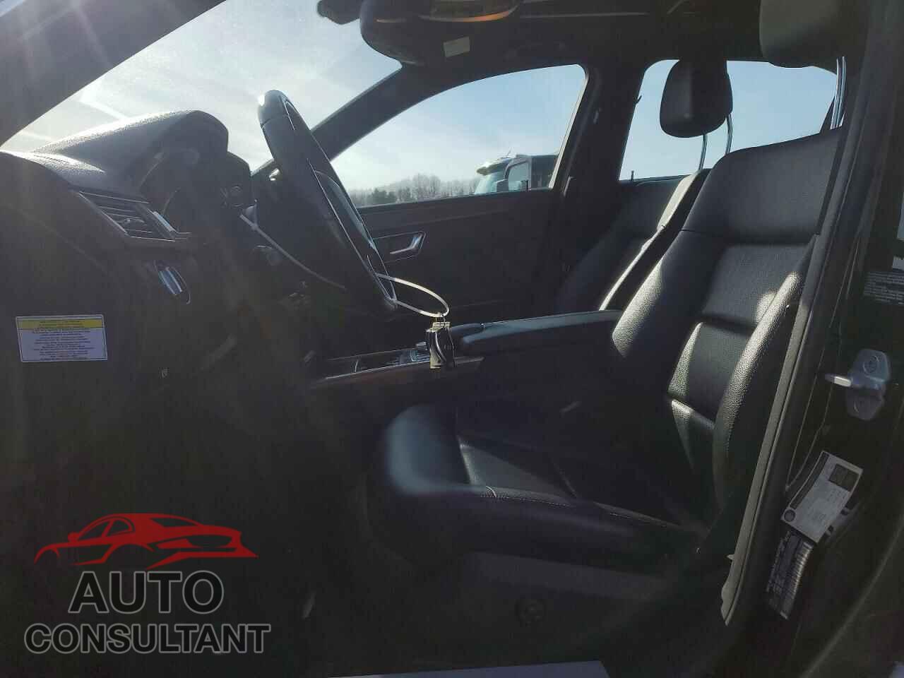 MERCEDES-BENZ E-CLASS 2012 - WDDHF8JB8CA611236