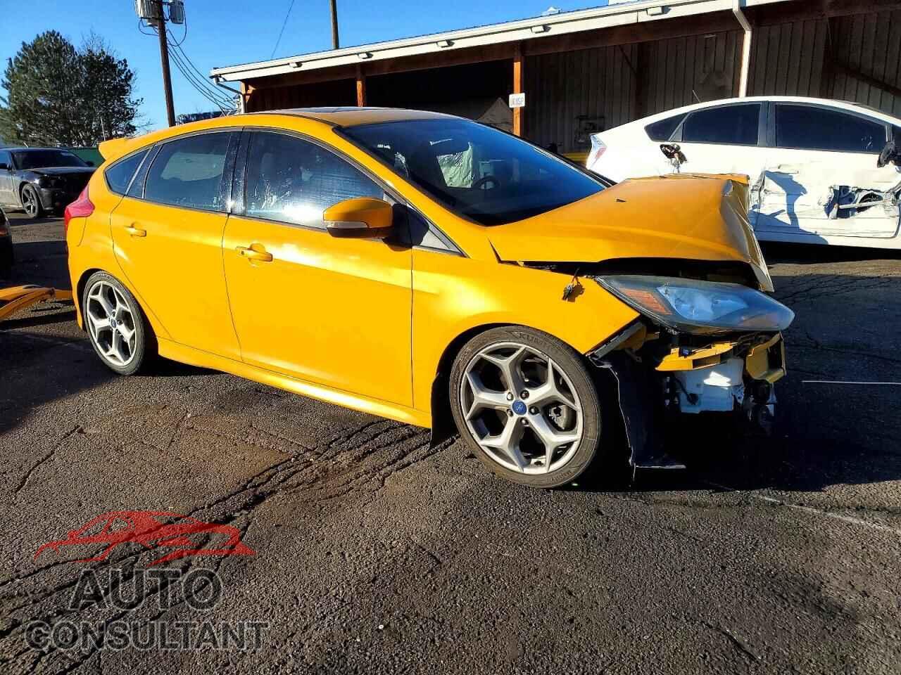 FORD FOCUS 2013 - 1FADP3L95DL127796