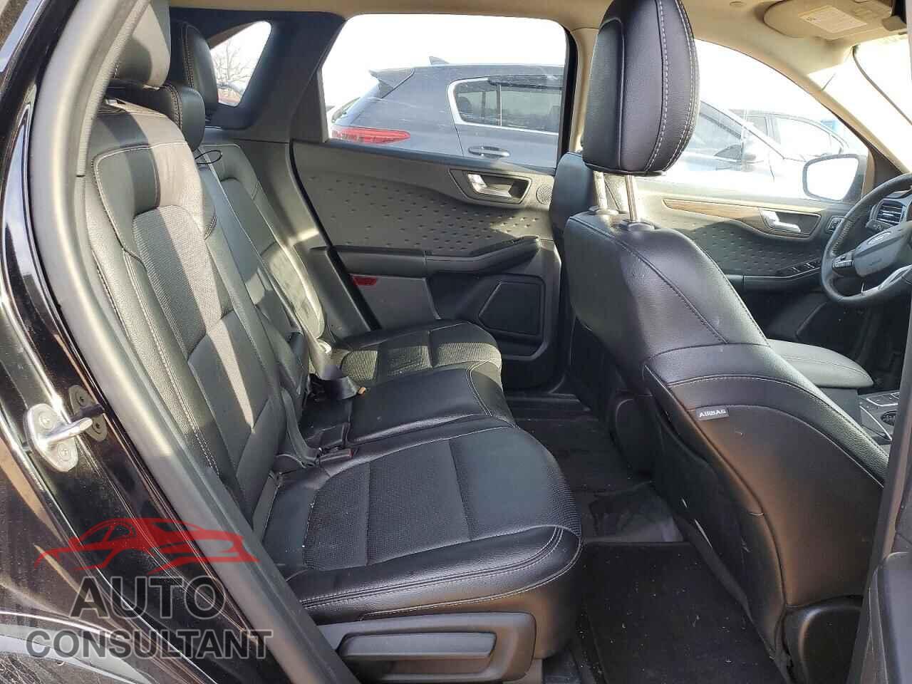 FORD ESCAPE 2020 - 1FMCU9DZ0LUA44555