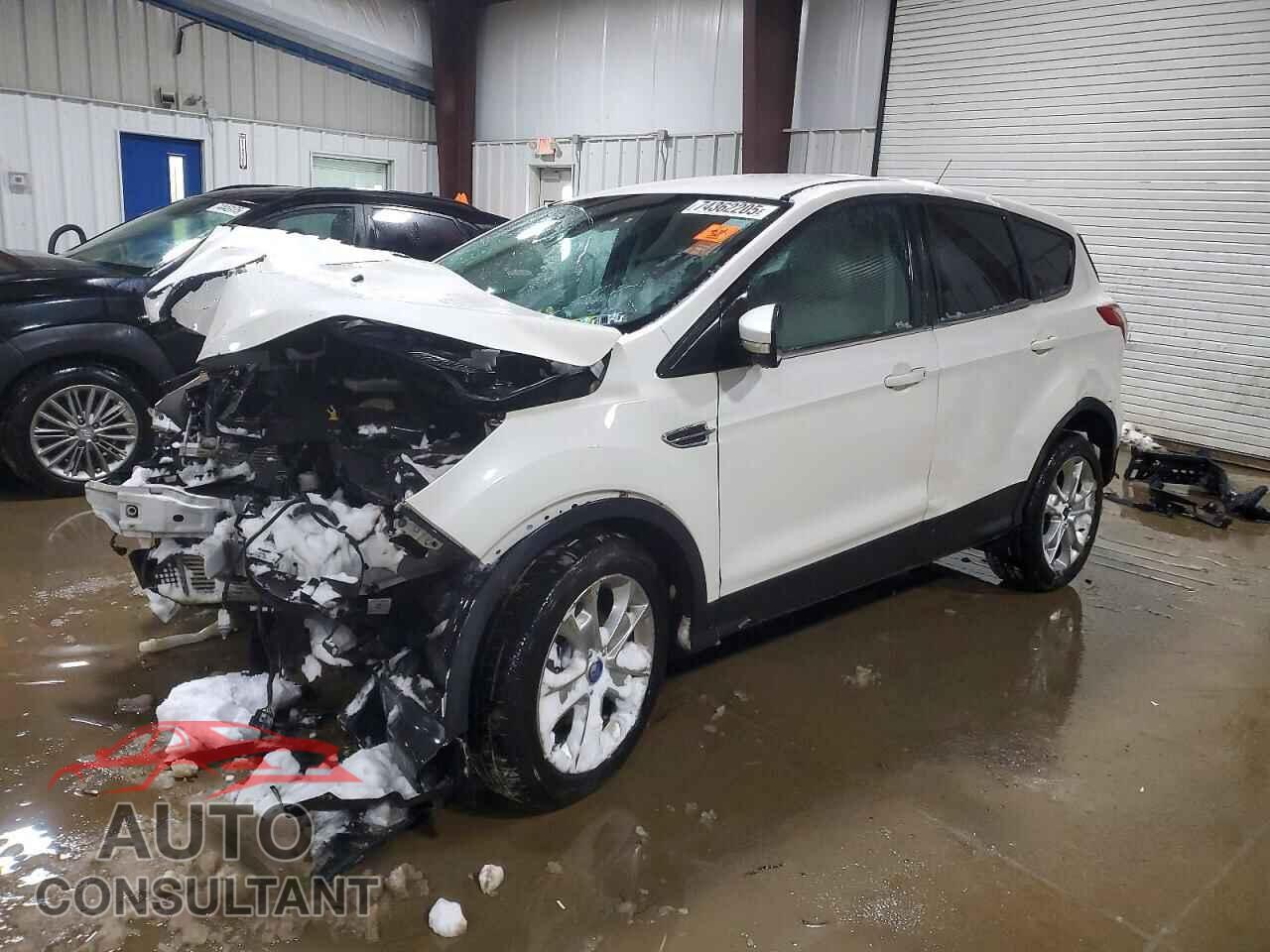 FORD ESCAPE 2013 - 1FMCU9H95DUA07660