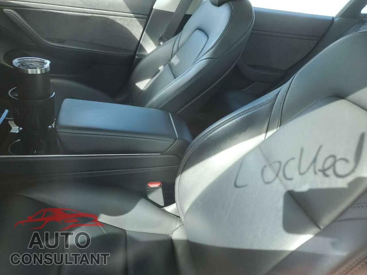 TESLA MODEL 3 2020 - 5YJ3E1EB6LF798072