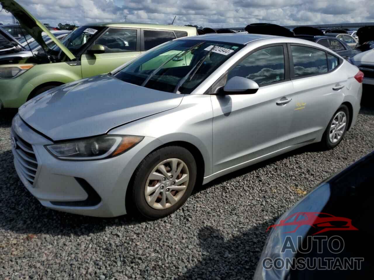 HYUNDAI ELANTRA 2018 - 5NPD74LF9JH350963