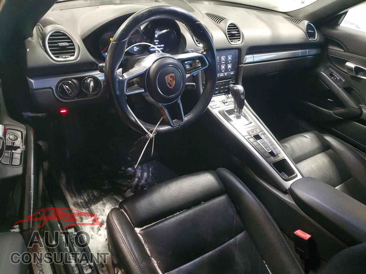 PORSCHE BOXSTER 2017 - WP0CA2A84HS220171