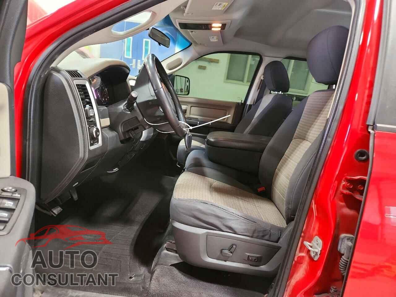 DODGE RAM 1500 2012 - 1C6RD7GT6CS294508