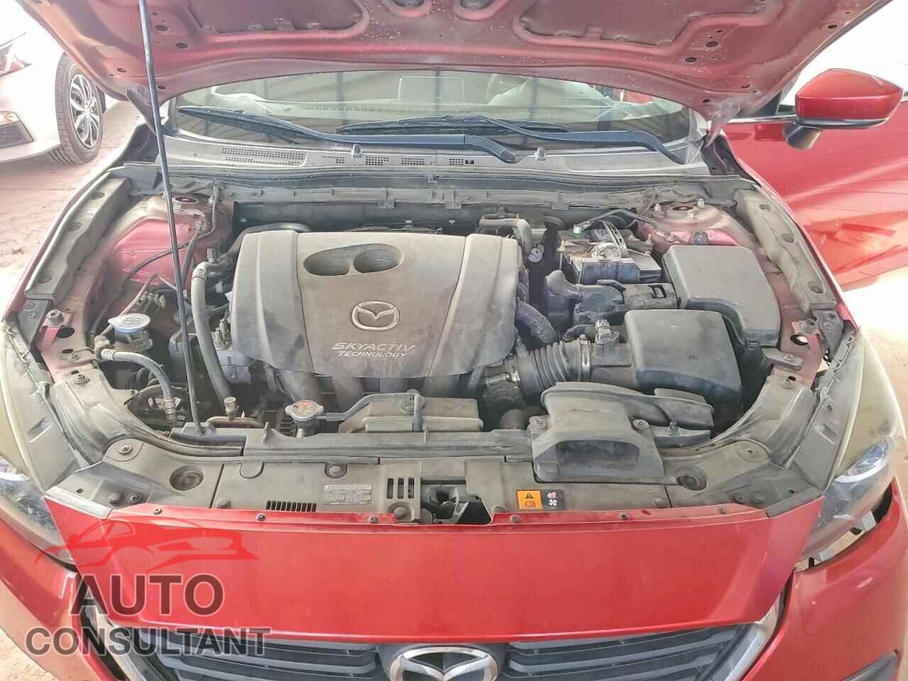 MAZDA 3 2018 - 3MZBN1U76JM160645