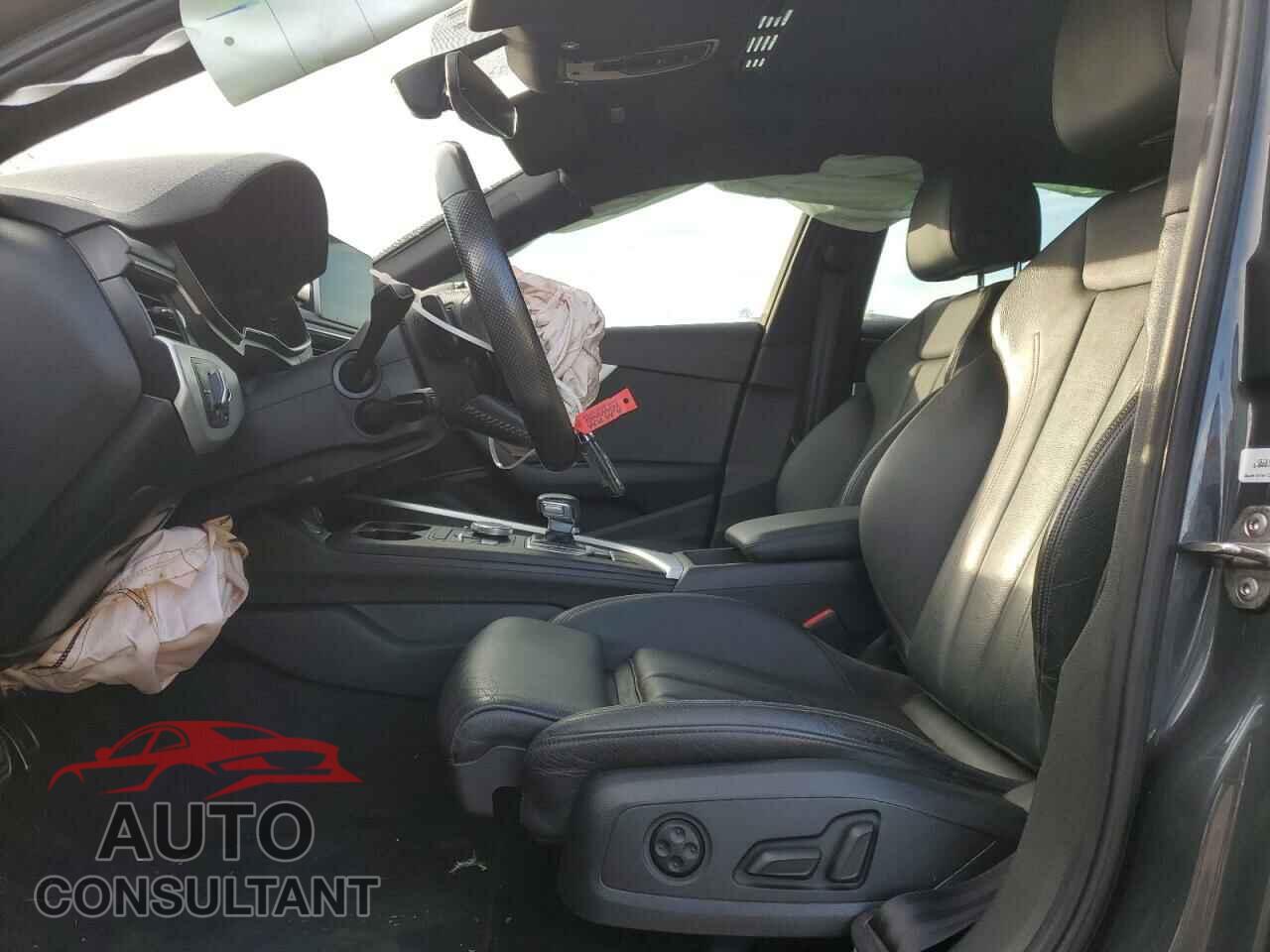 AUDI A4 2017 - WAUFNAF41HN059677