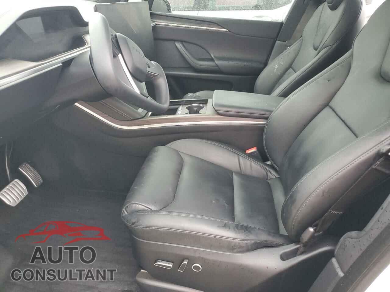 TESLA MODEL X 2023 - 7SAXCAE52PF385494