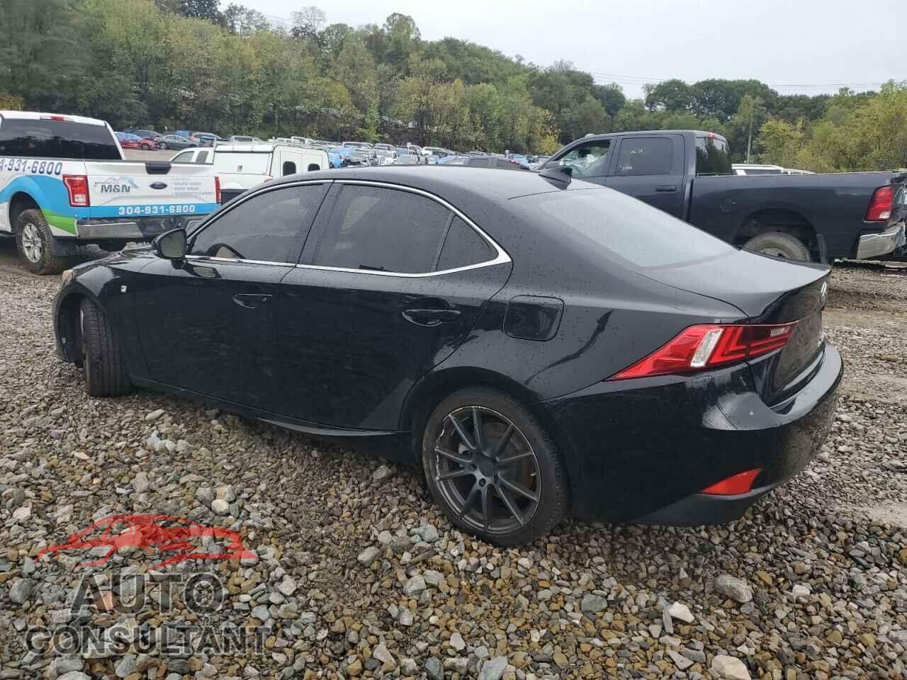 LEXUS IS 2014 - JTHCE1D26E5002148