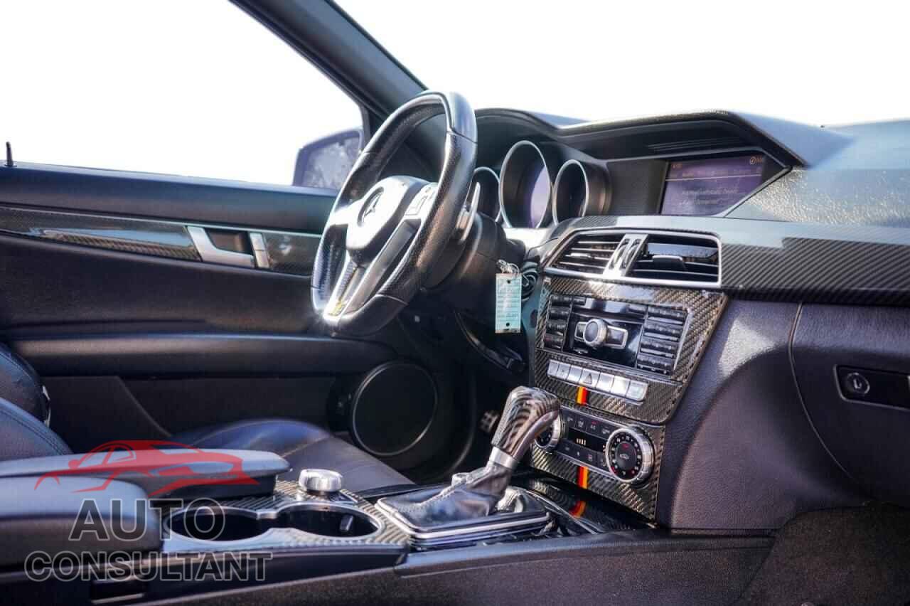 MERCEDES-BENZ C-CLASS 2012 - WDDGF7HB0CA657848