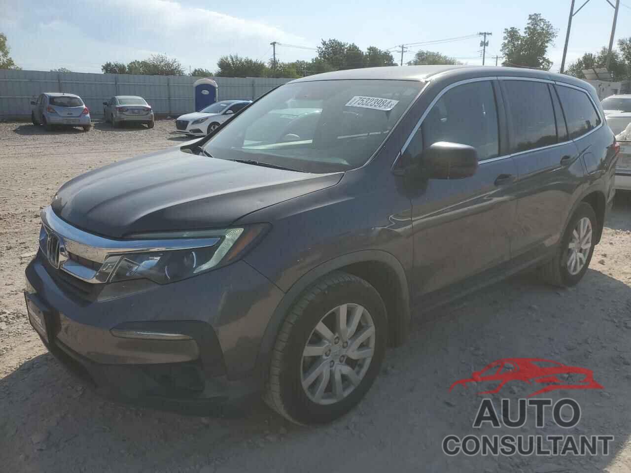 HONDA PILOT 2019 - 5FNYF5H14KB008795