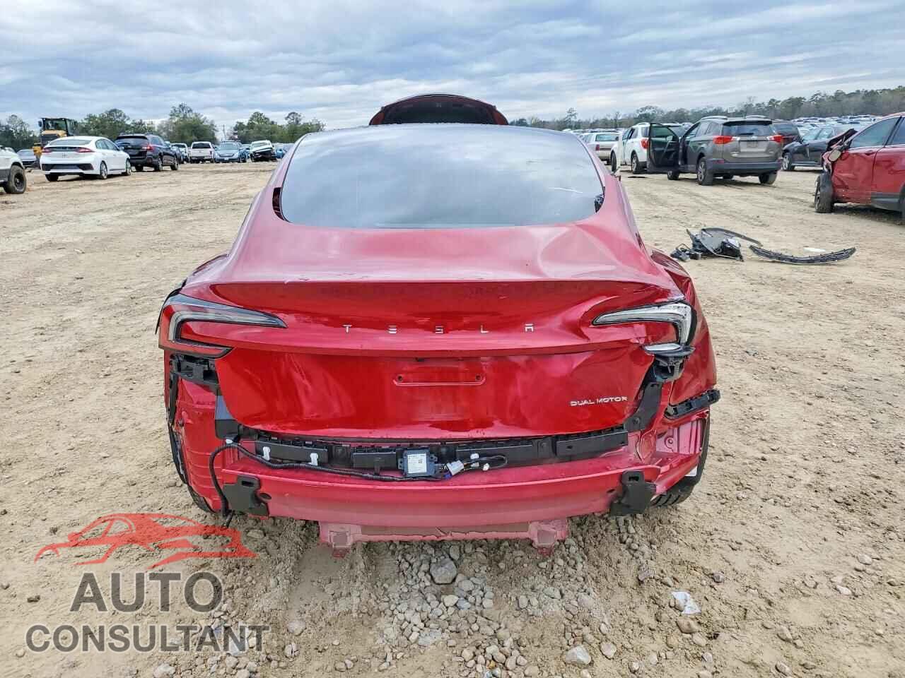 TESLA MODEL 3 2025 - 5YJ3E1EB9SF952143