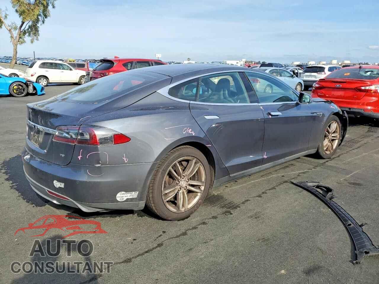 TESLA MODEL S 2016 - 5YJSA1E14GF125981