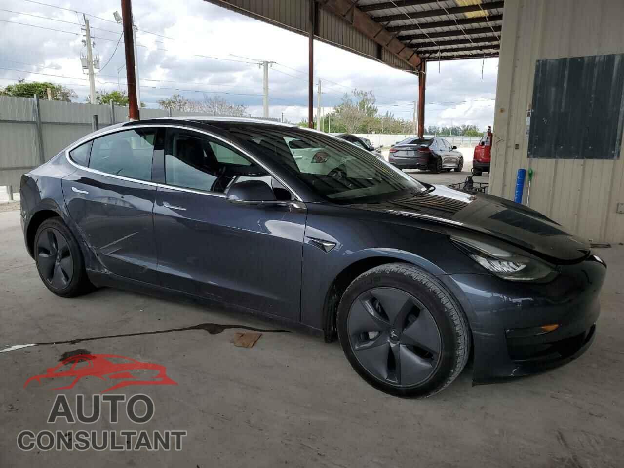 TESLA MODEL 3 2020 - 5YJ3E1EBXLF616390