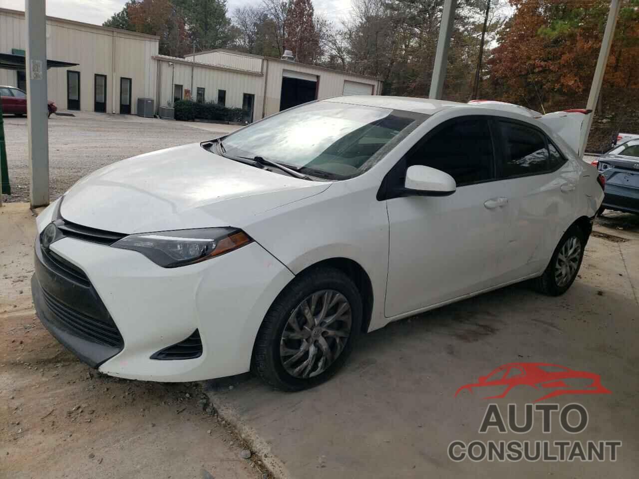 TOYOTA COROLLA 2018 - 5YFBURHE5JP839716