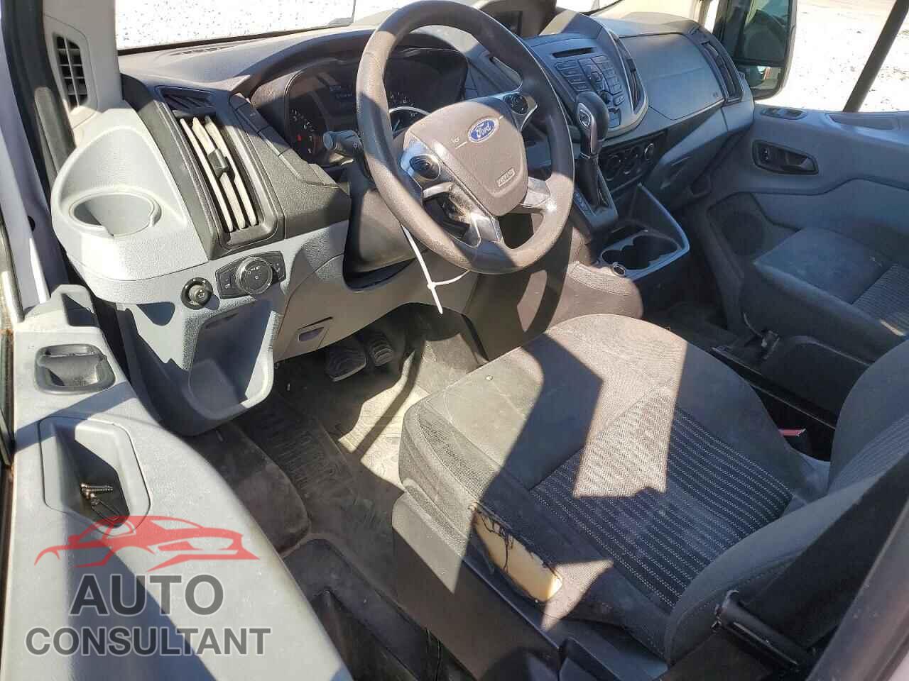 FORD TRANSIT 2019 - 1FTYR2CM4KKB83512