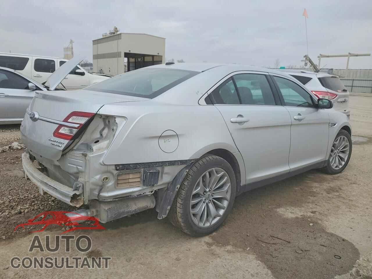 FORD TAURUS 2013 - 1FAHP2F83DG131000