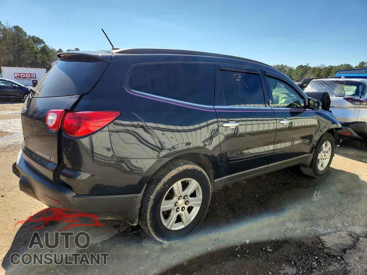 CHEVROLET TRAVERSE 2011 - 1GNKRGED6BJ123647