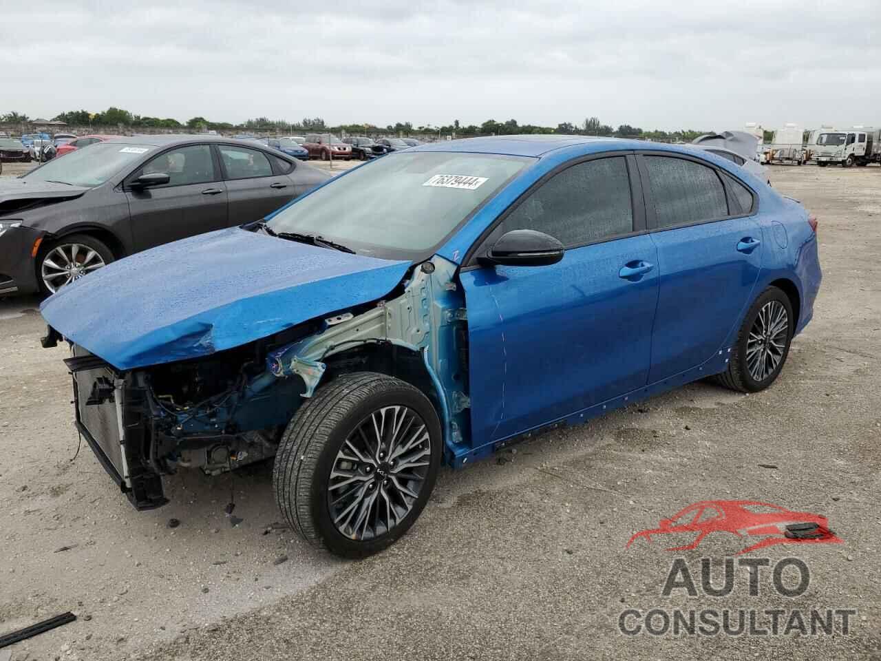 KIA FORTE 2023 - 3KPF54AD1PE687043