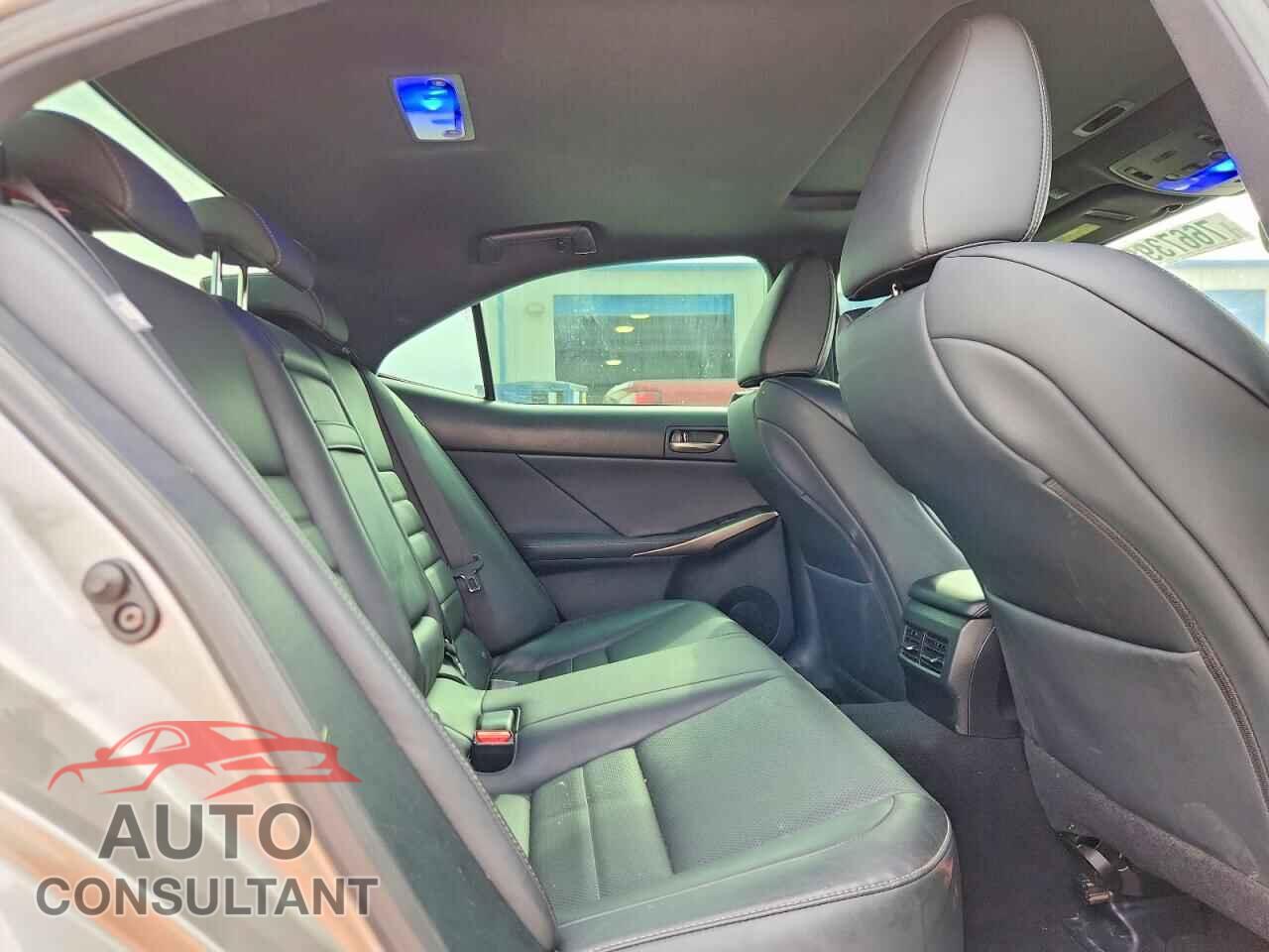 LEXUS IS 2019 - JTHBA1D24K5092340