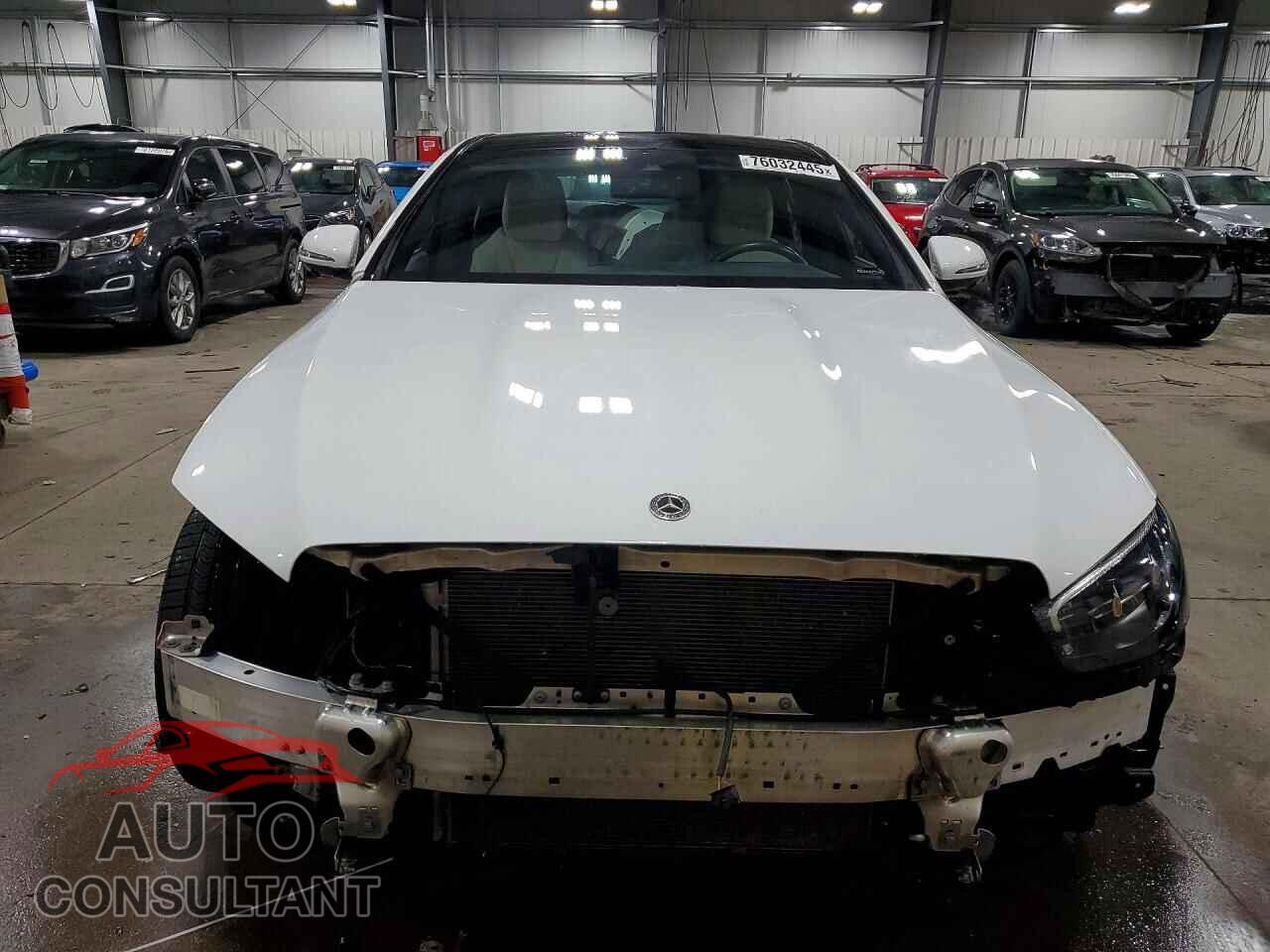 MERCEDES-BENZ E-CLASS 2023 - W1KZF8EB6PB182919